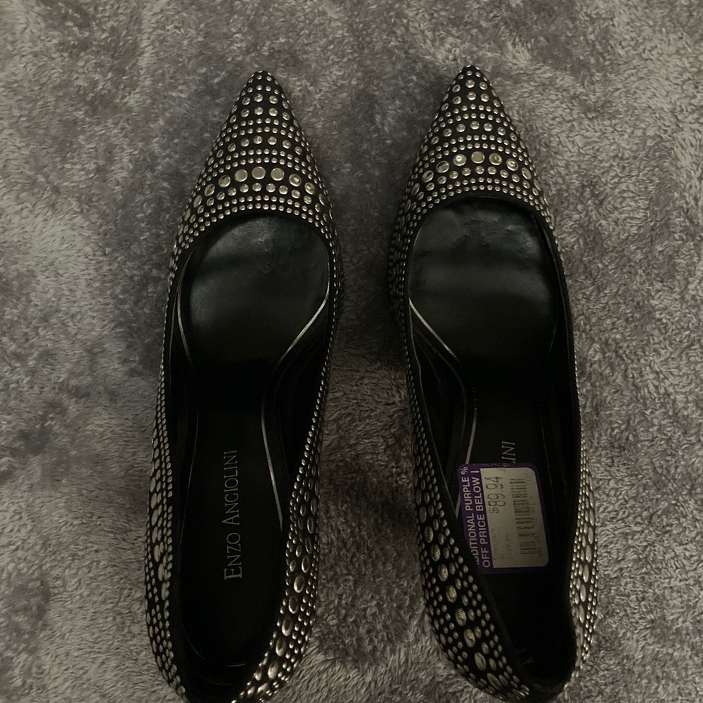 Stilettos - Picture 4 of 4